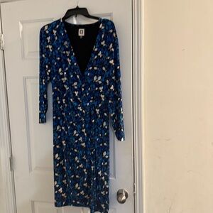 Elegant Blue Floral Wrap Dress